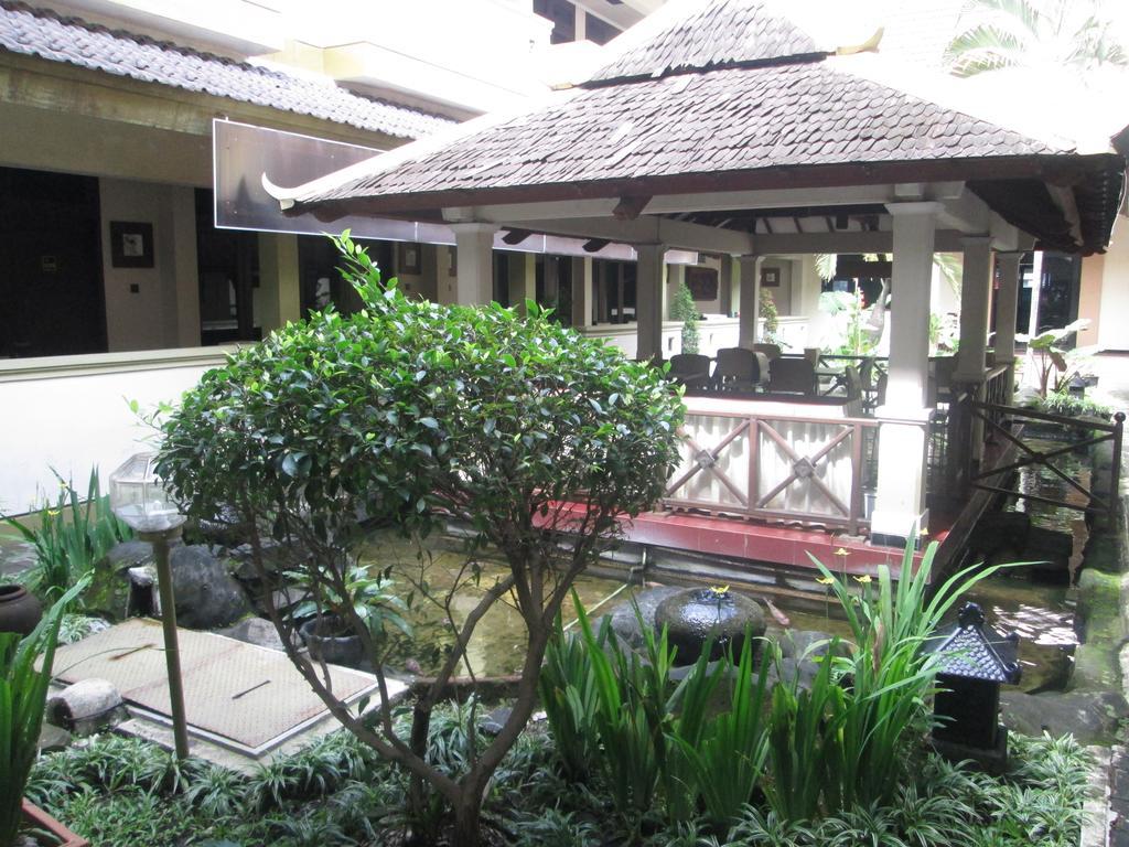 Hotel Wisanti Yogyakarta Exterior foto